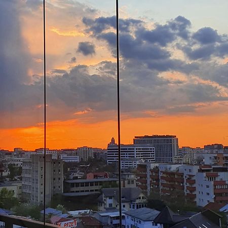 Lovely Apartment With City View بوخارست المظهر الخارجي الصورة