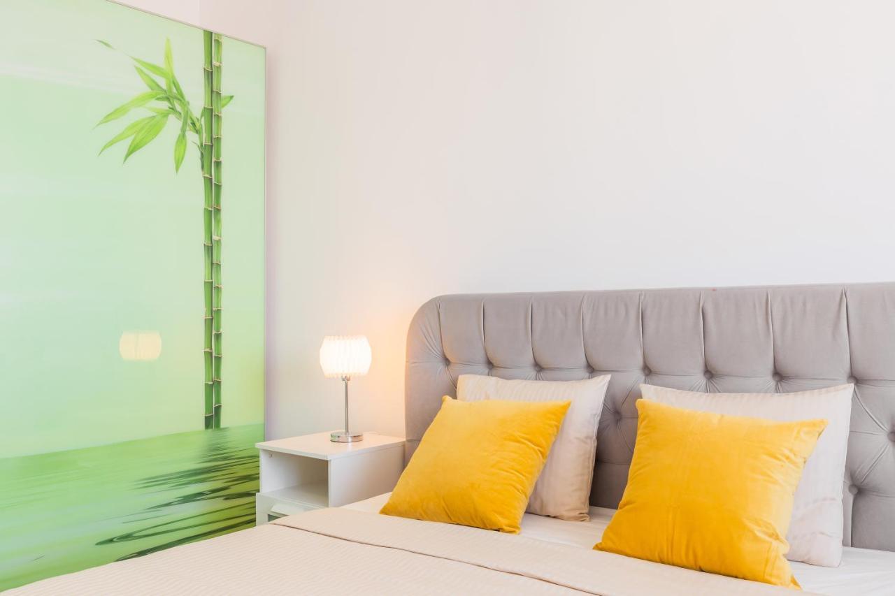 Lovely Apartment With City View بوخارست المظهر الخارجي الصورة